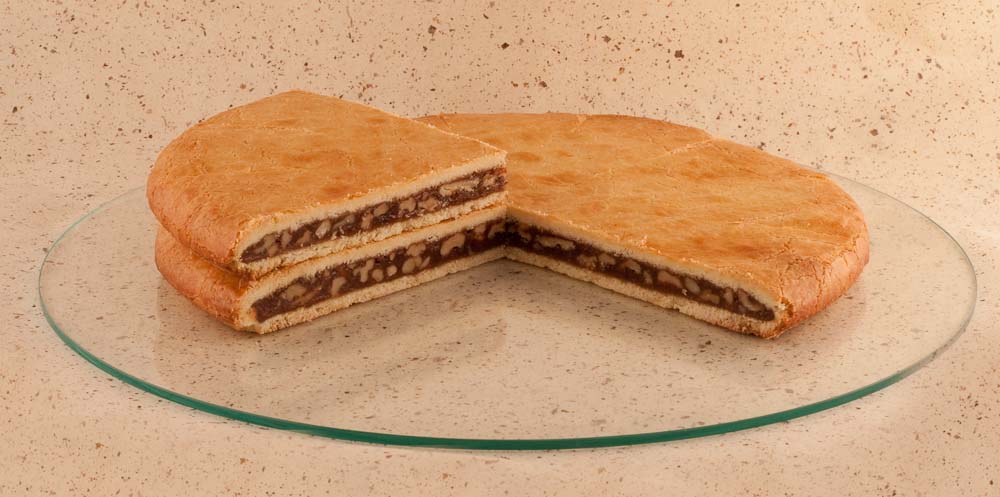 Mürbeteig gefüllt mit Walnuss-Rahmkaramel